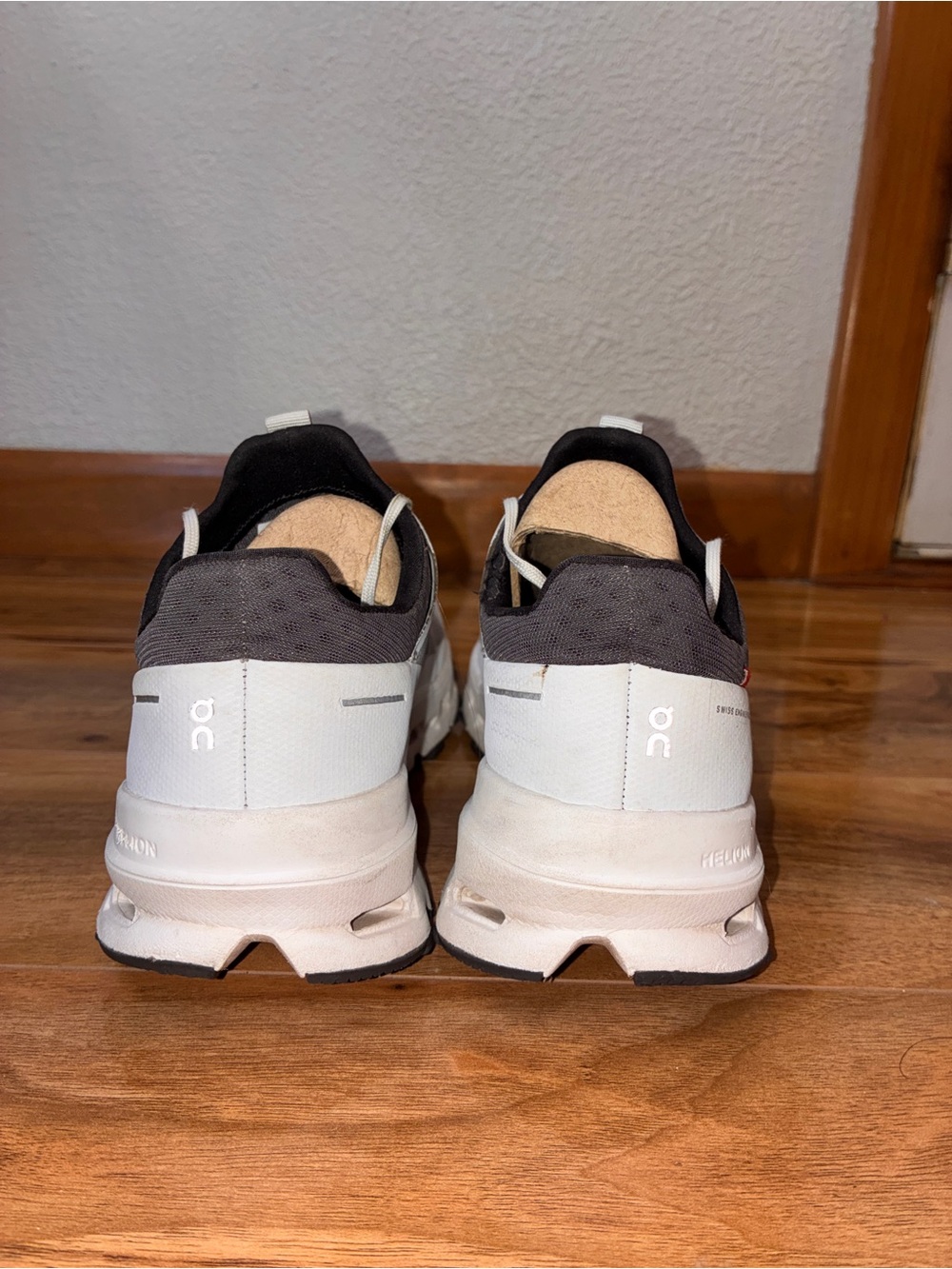 On Cloud Women’s Cloudultra Trail Running Shoes, gray - size 7 - Picture 6 of 12